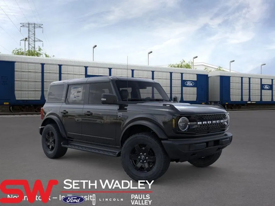 2025 Ford Bronco Big Bend Black Diamond photo 1