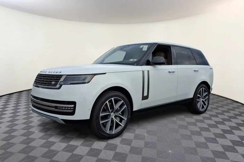 2025 Land Rover Range Rover SE photo 1