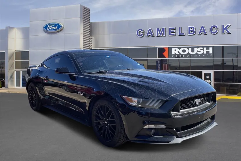 2017 Ford Mustang GT Premium photo 1