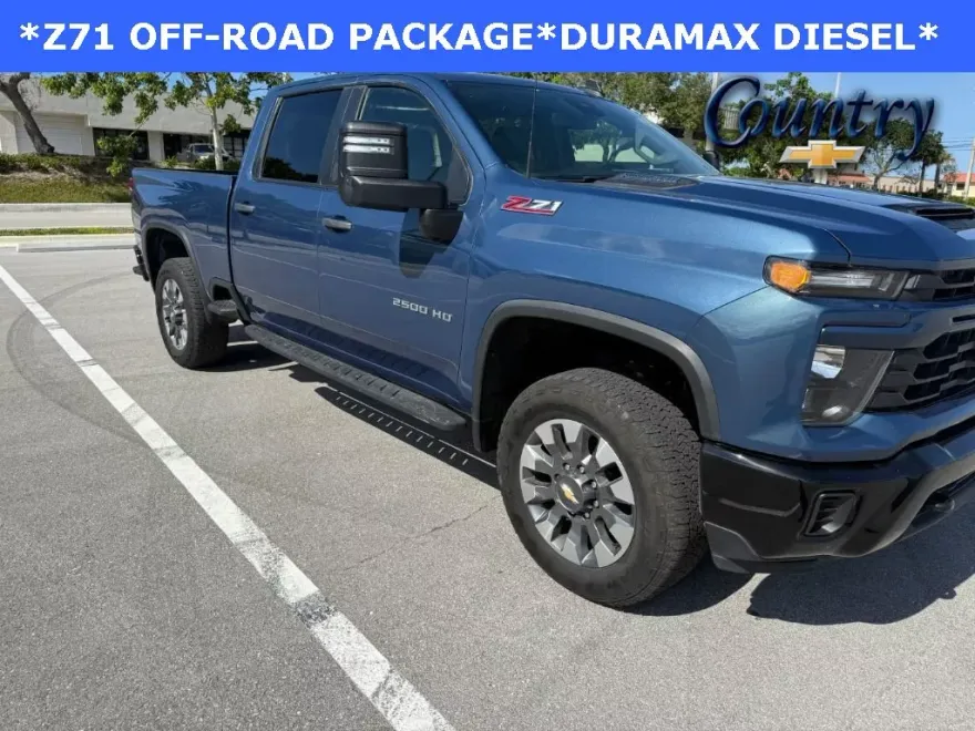 2024 Chevrolet Silverado 2500HD Custom photo 1