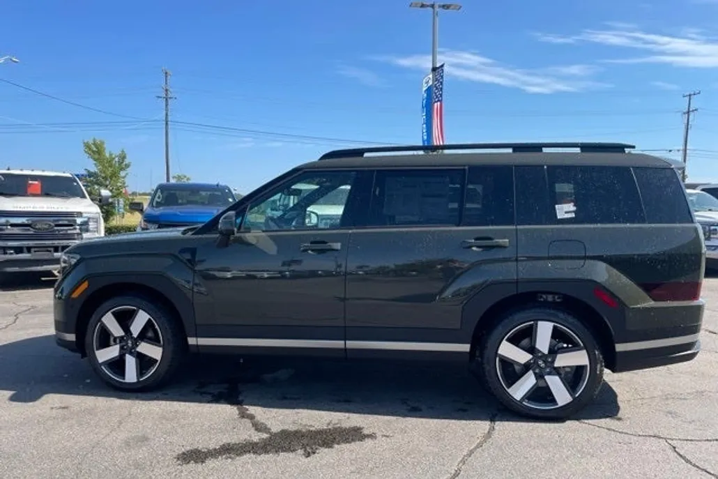 2026 Hyundai Santa Fe Limited photo 1