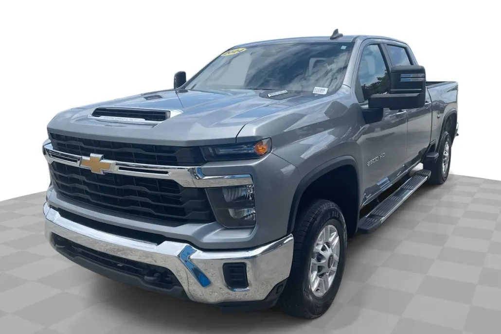2024 Chevrolet Silverado 2500HD LT photo 1