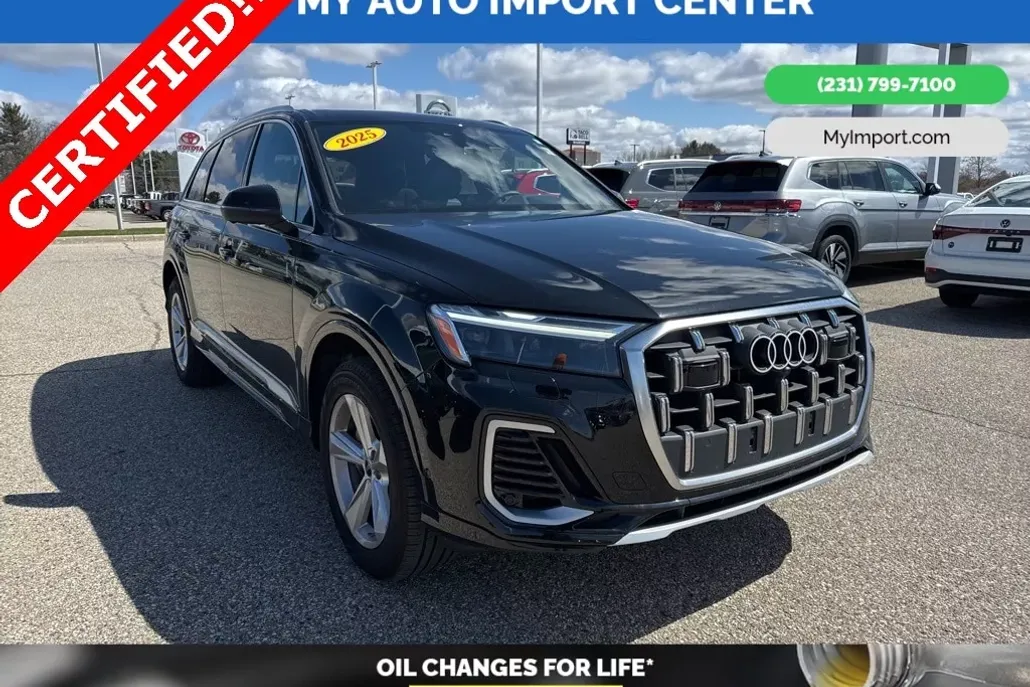 2025 Audi Q7 45 Premium photo 1