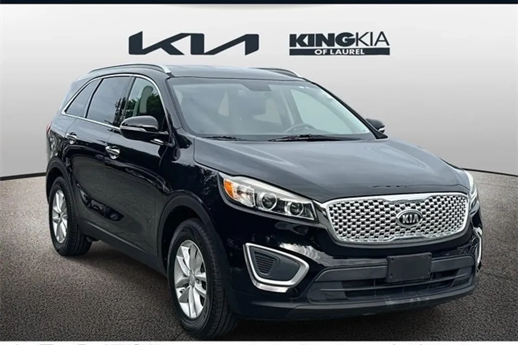 2018 Kia Sorento LX photo 1