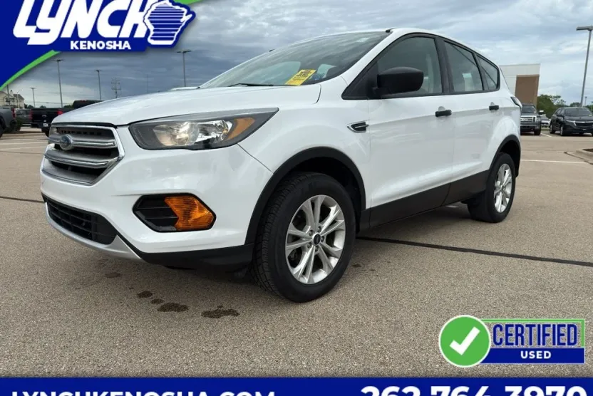 2018 Ford Escape S photo 1