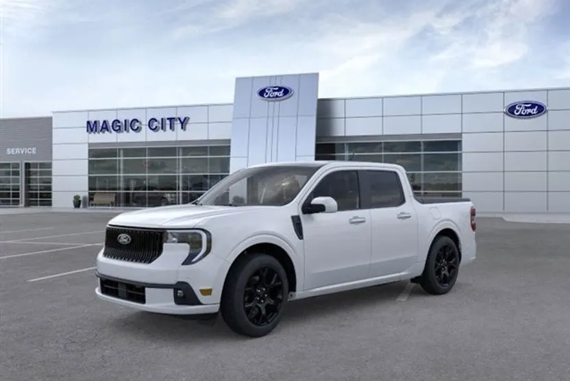 2025 Ford Maverick photo 1