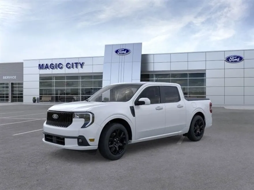 2025 Ford Maverick photo 1