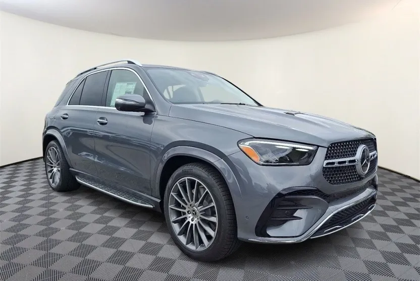 2026 Mercedes Benz GLE 450 4MATIC photo 1