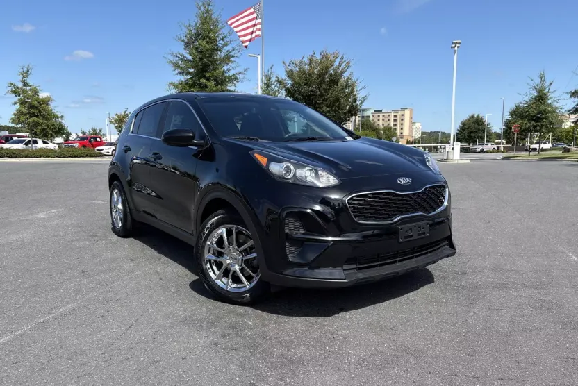 2022 Kia Sportage LX photo 1