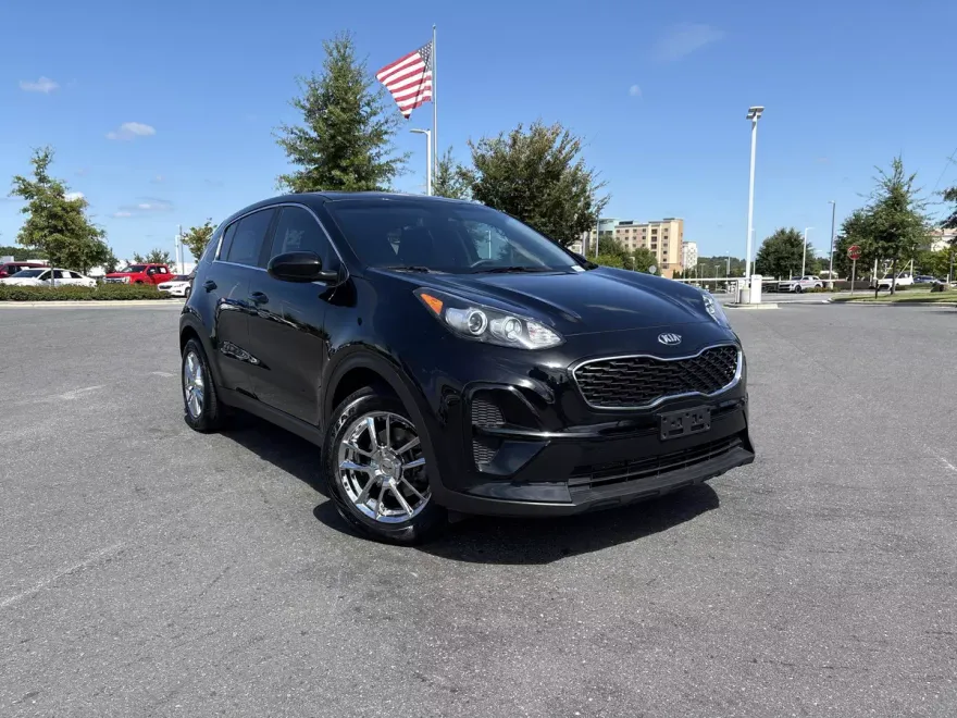 2022 Kia Sportage LX photo 1