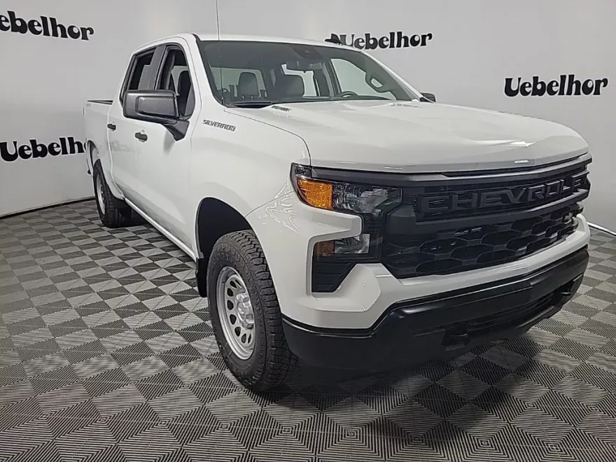 2025 Chevrolet Silverado 1500 photo 1