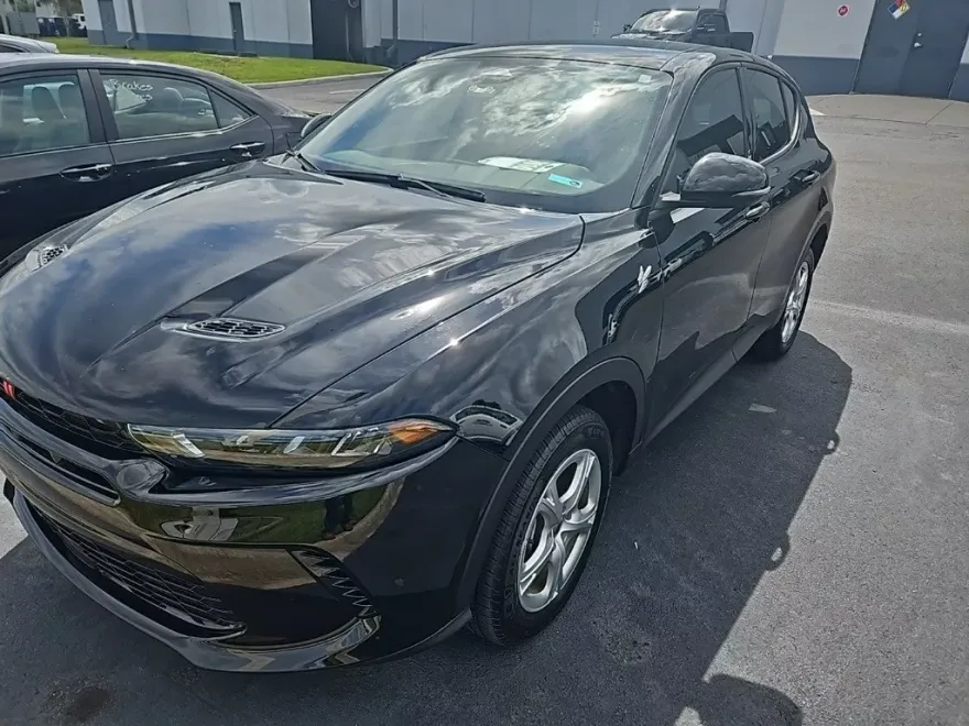 2024 Dodge Hornet GT photo 1