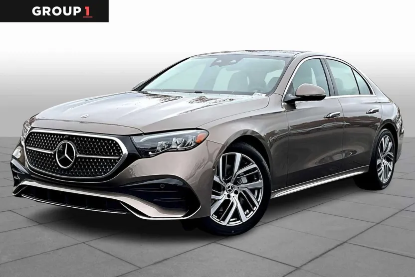 2025 Mercedes Benz E 350 4MATIC photo 1