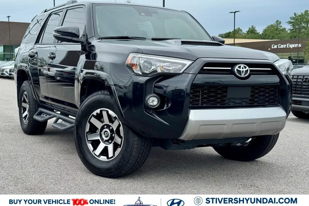 2021 Toyota 4Runner TRD Off-Road Premium photo 1