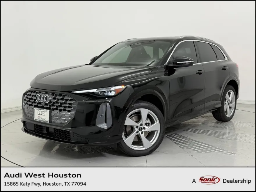 2025 Audi Q5 2.0T Premium Plus photo 1