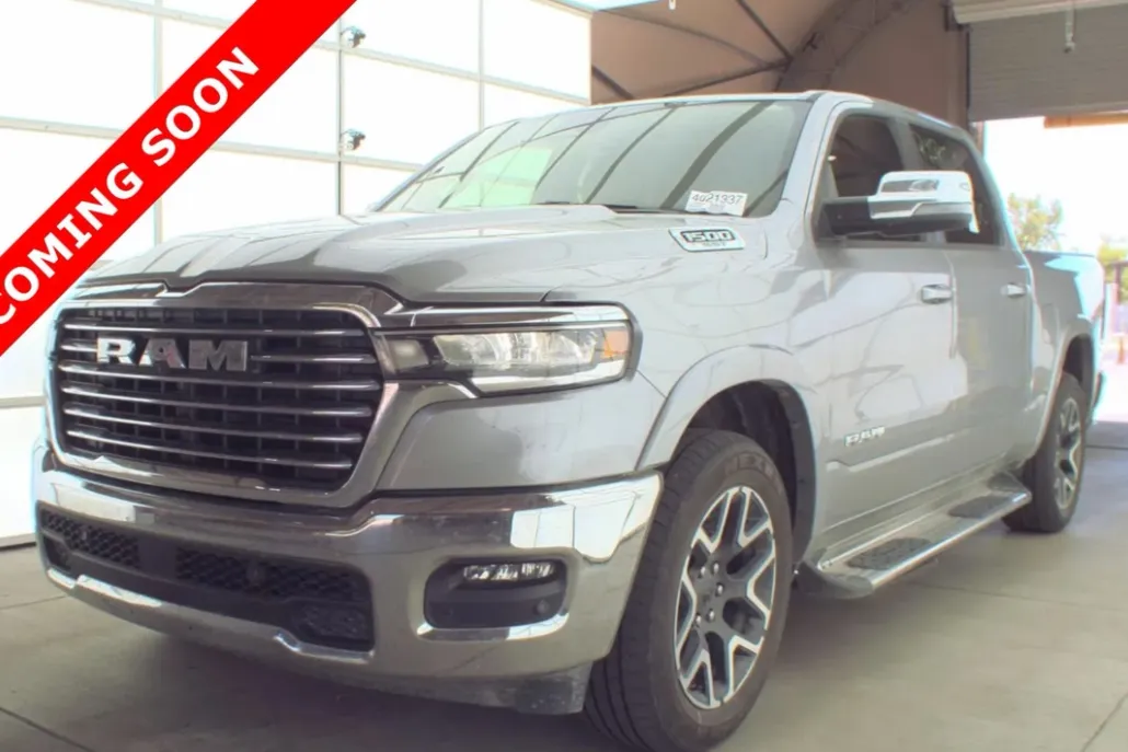 2025 Ram 1500 Laramie photo 1