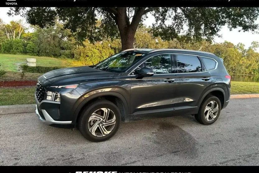 2023 Hyundai Santa Fe SEL photo 1