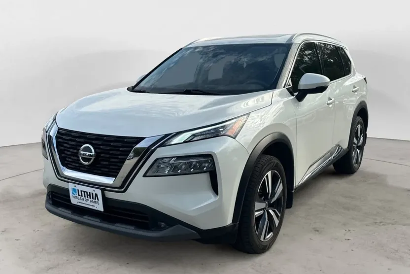 2021 Nissan Rogue SL photo 1