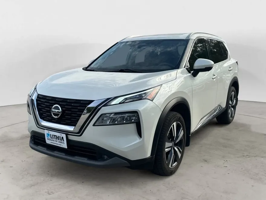 2021 Nissan Rogue SL photo 1
