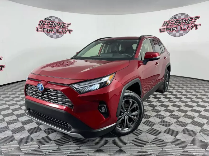 2024 Toyota RAV4 Hybrid Limited Sport photo 1