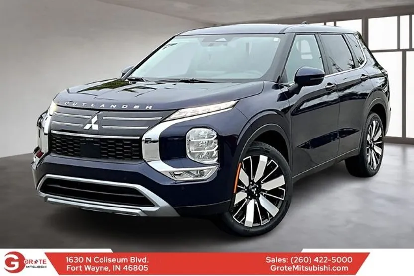 2025 Mitsubishi Outlander SE photo 1