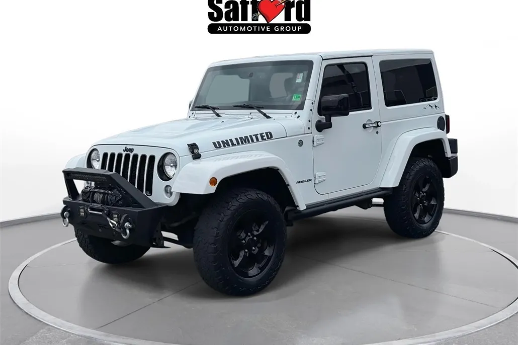 2015 Jeep Wrangler Sahara Altitude photo 1