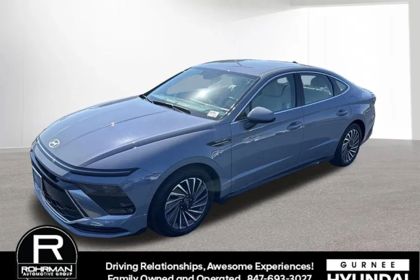 2025 Hyundai Sonata Hybrid SEL photo 1