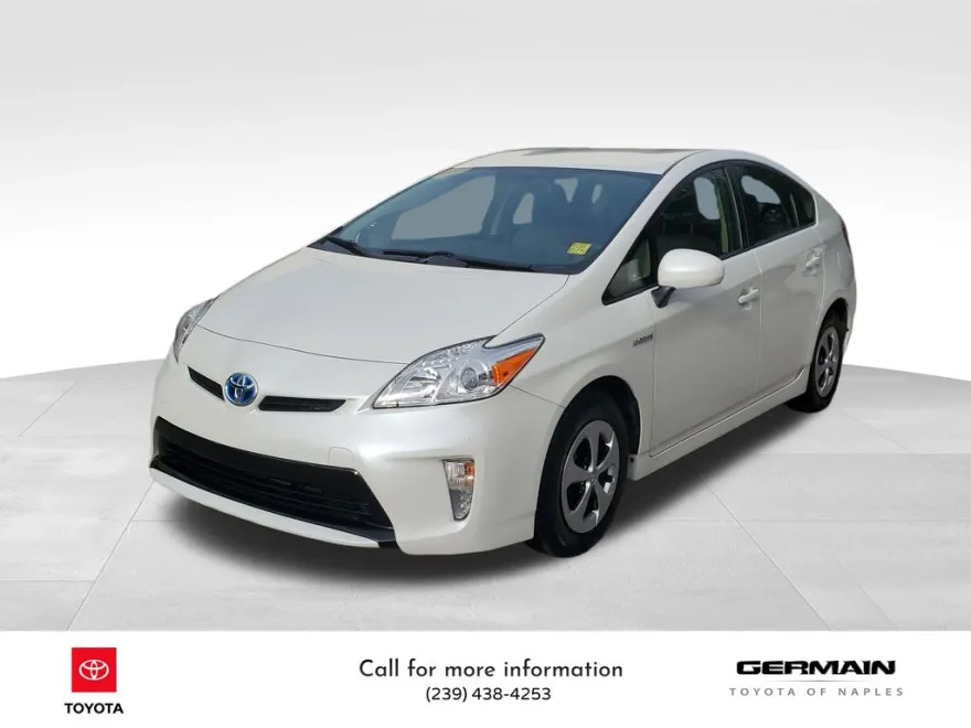 2012 Toyota Prius Two photo 1