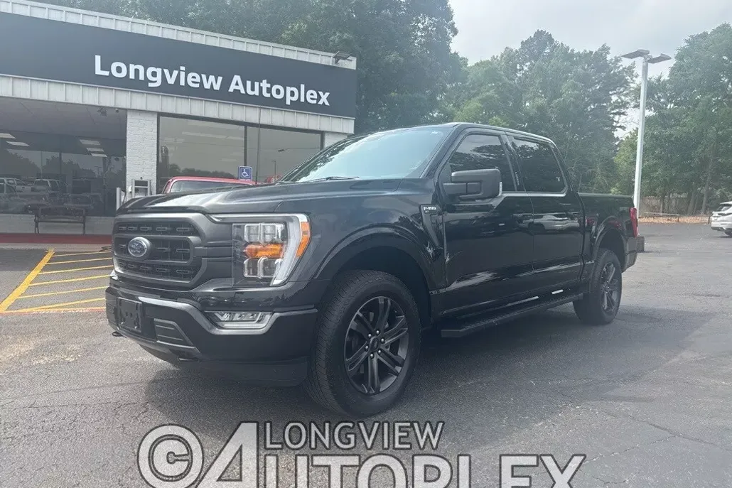 2022 Ford F-150 XLT photo 1