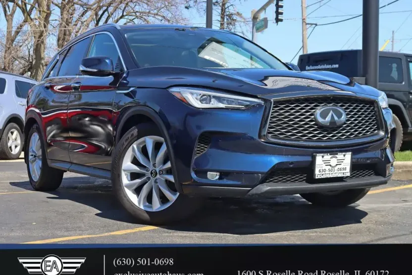 2019 Infiniti QX50 Essential SPORT photo 1
