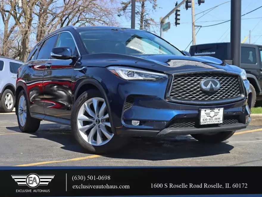 2019 Infiniti QX50 Essential SPORT photo 1