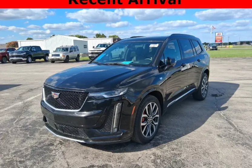 2022 Cadillac XT6 Sport photo 1