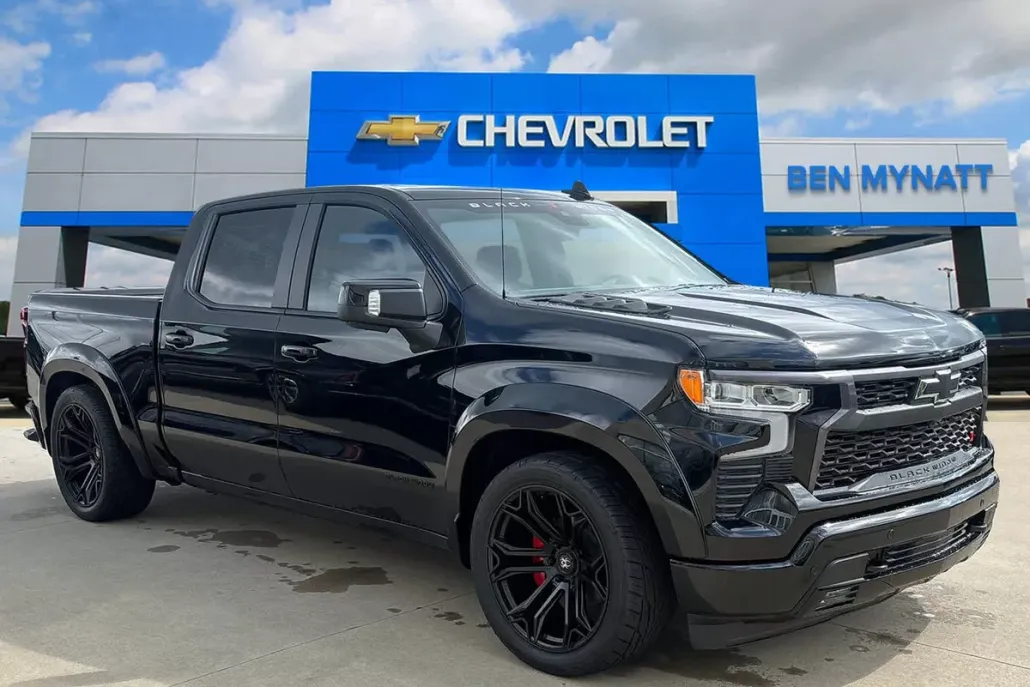 2025 Chevrolet Silverado 1500 RST photo 1