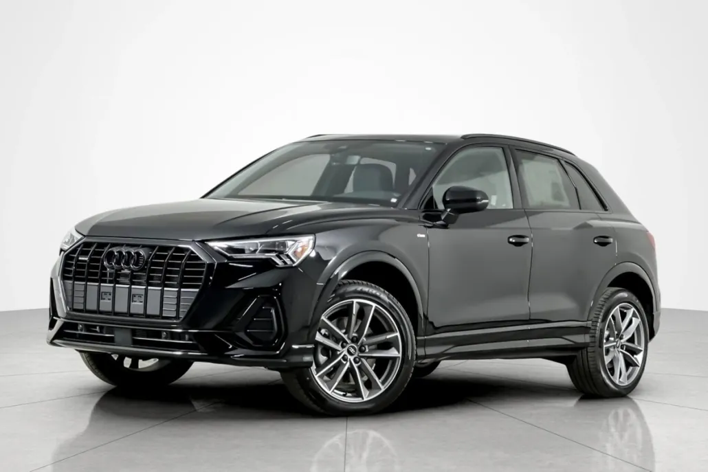 2025 Audi Q3 S line Premium 45 TFSI photo 1