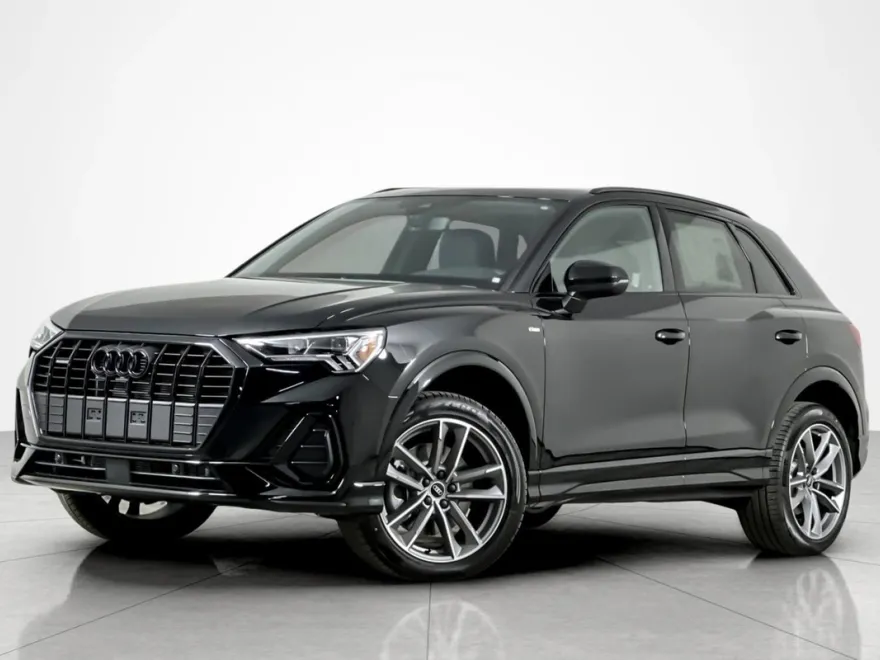 2025 Audi Q3 S line Premium 45 TFSI photo 1