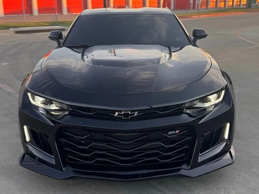 2018 Chevrolet Camaro ZL1 photo 1