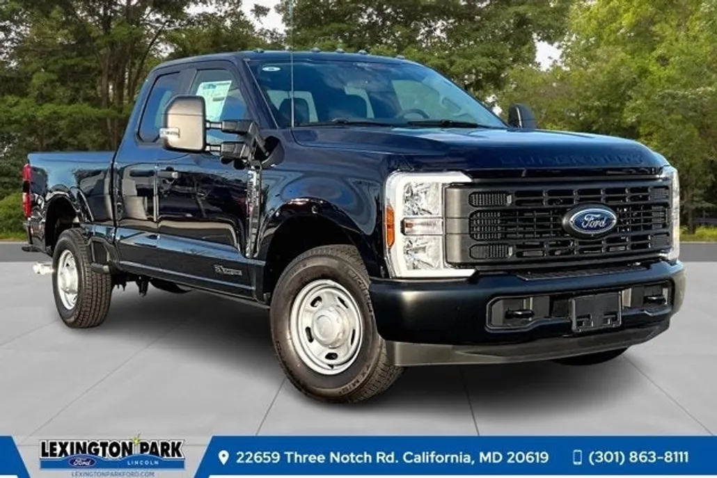 2024 Ford F-350 XL photo 1