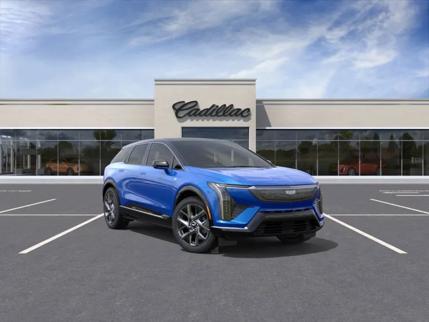 2025 Cadillac Optiq Luxury photo 1