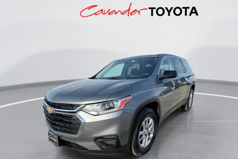2018 Chevrolet Traverse LS photo 1