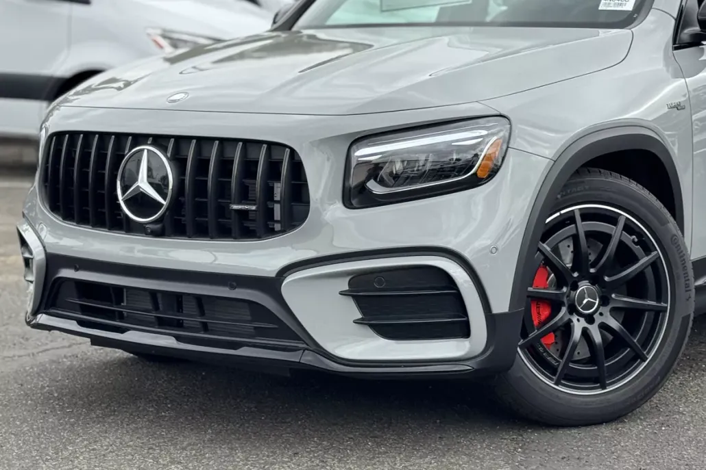 2026 Mercedes Benz GLB AMG 35 photo 1