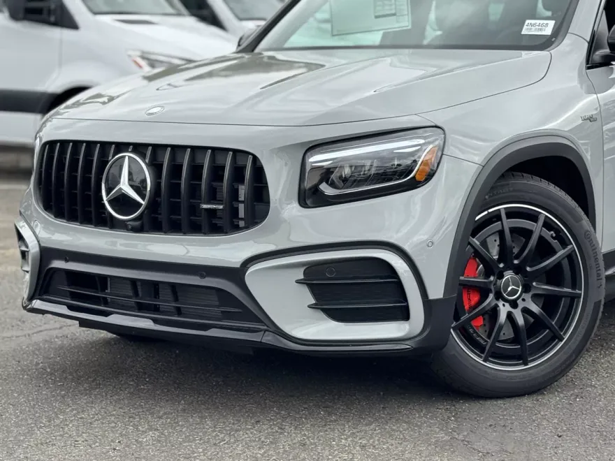2026 Mercedes Benz GLB AMG 35 photo 1