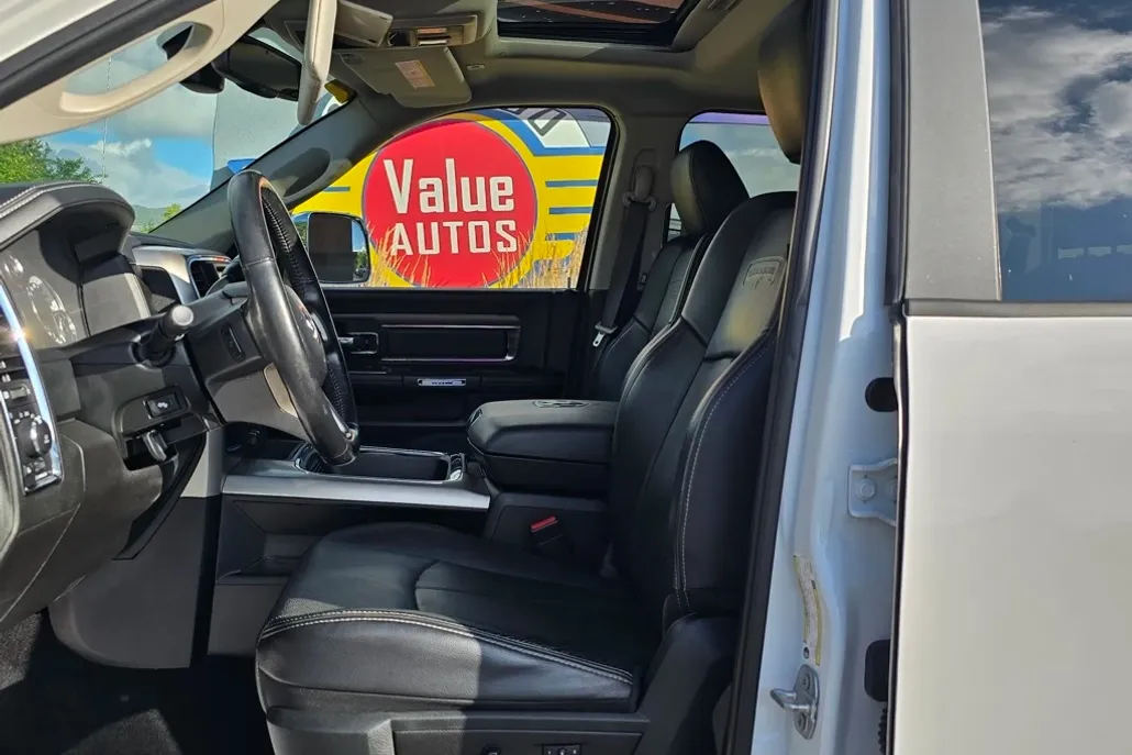 2018 Ram 3500 Laramie photo 1