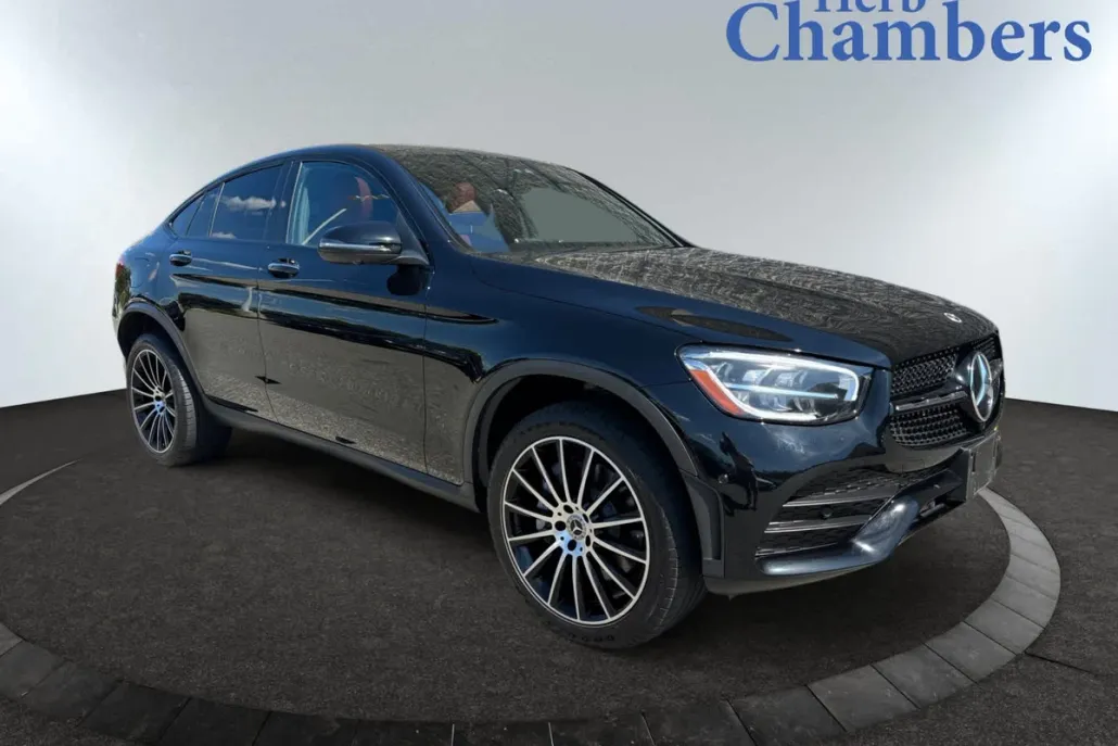 2022 Mercedes Benz GLC 300 4MATIC Coupe photo 1
