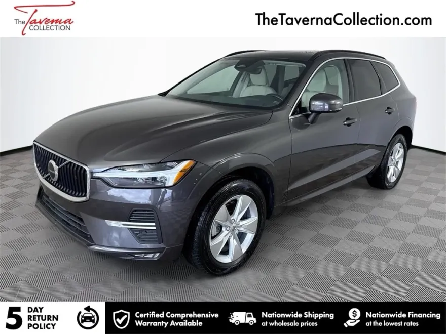 2022 Volvo XC60 B5 Momentum photo 1