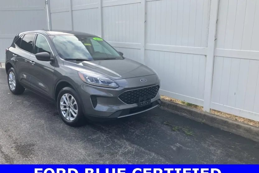 2022 Ford Escape SE Sport photo 1