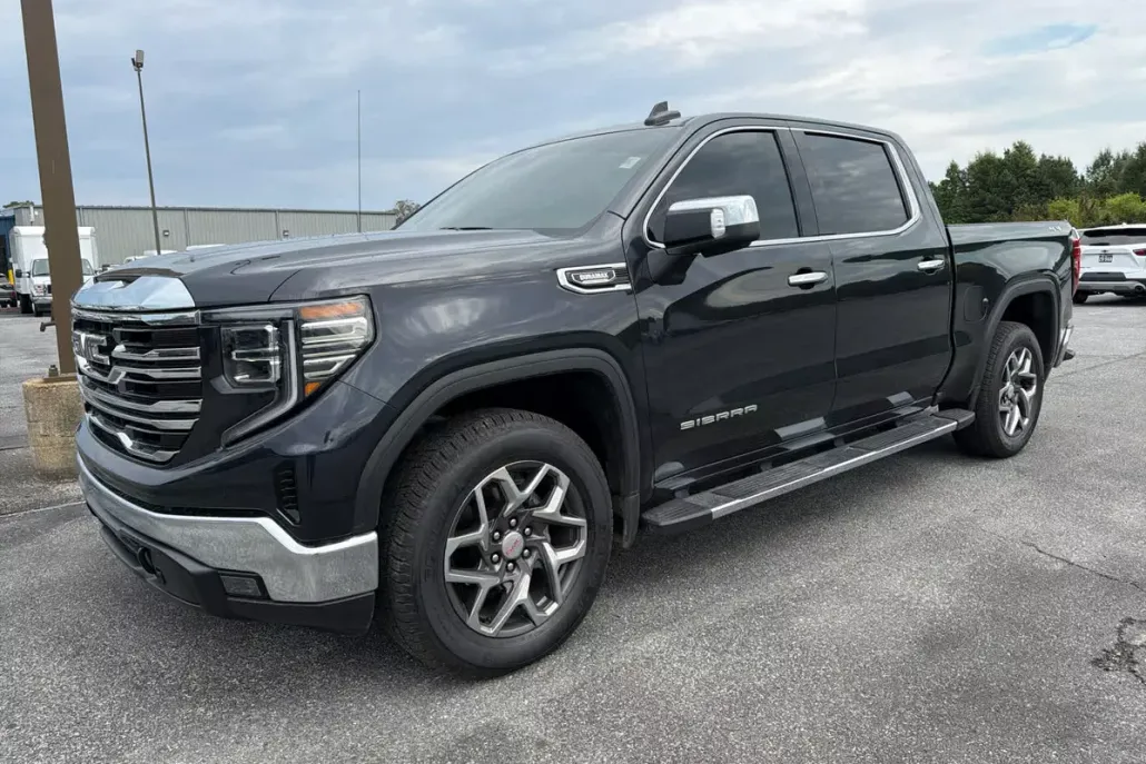 2023 Gmc Sierra 1500 SLT photo 1