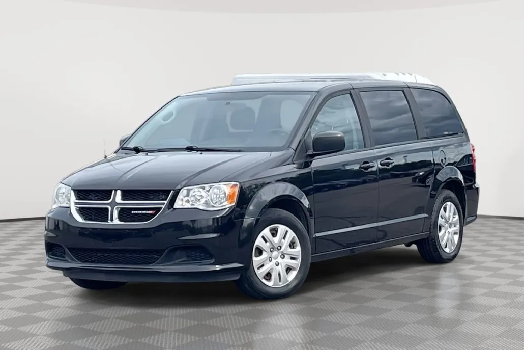 2018 Dodge Grand Caravan SE photo 1