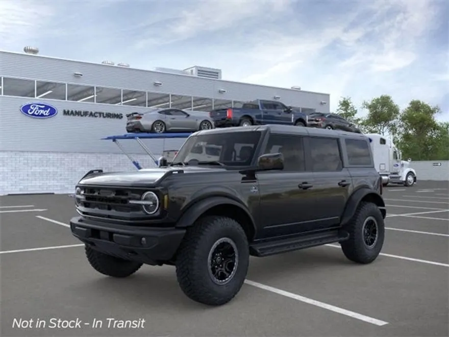 2025 Ford Bronco Outer Banks photo 1