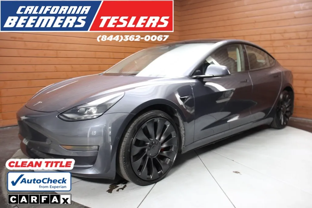 2022 Tesla Model 3 Performance photo 1