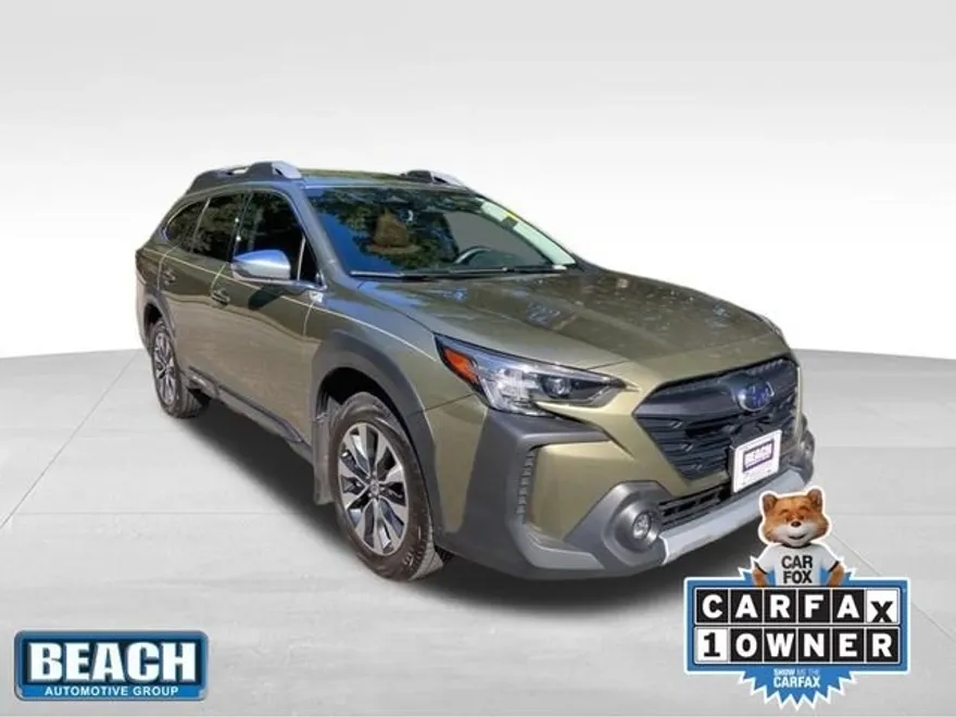 2023 Subaru Outback Touring photo 1